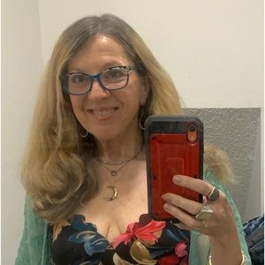 Meet your Posher, Sophia marie